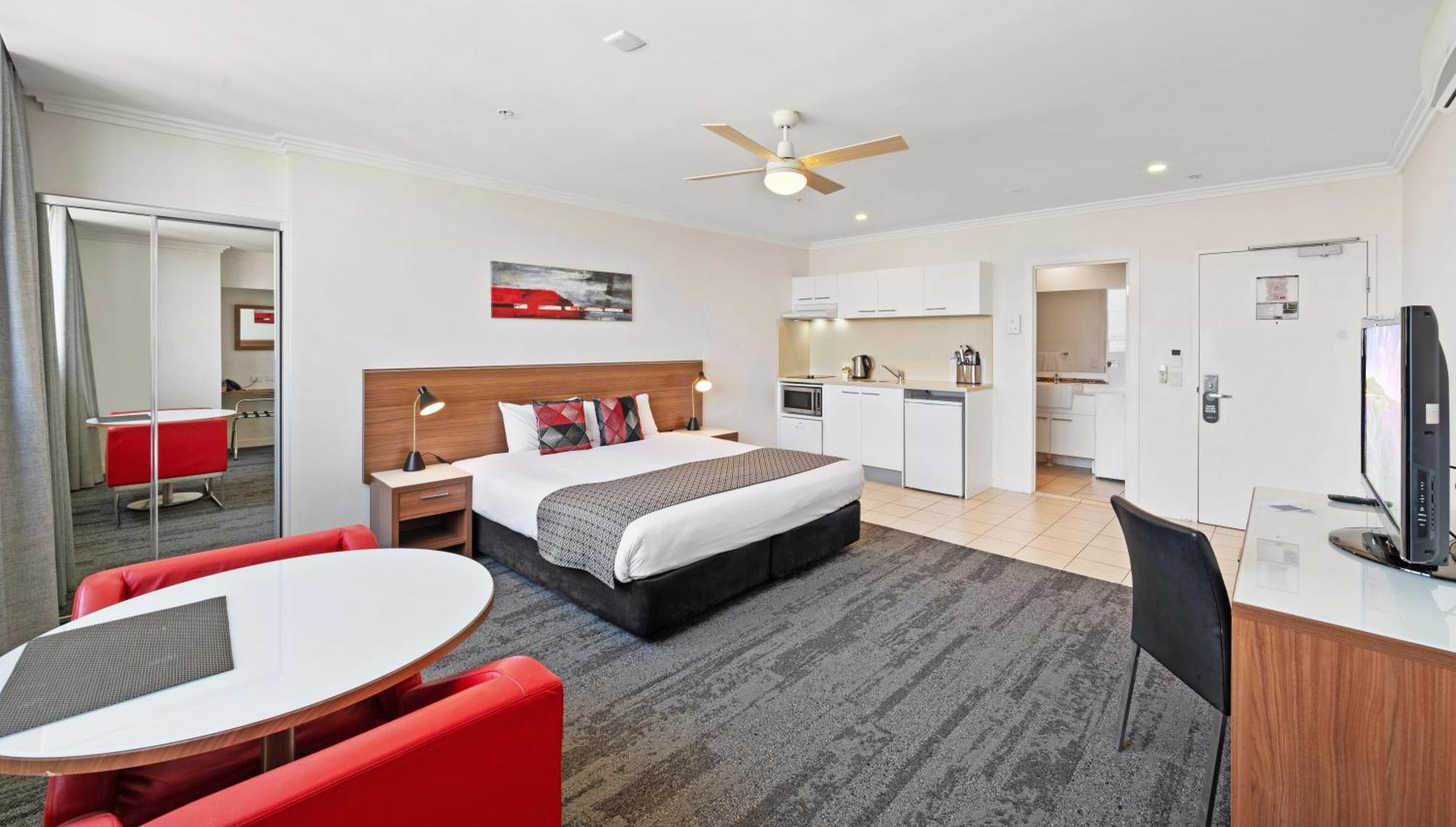 Aparthotel Diana South 4*